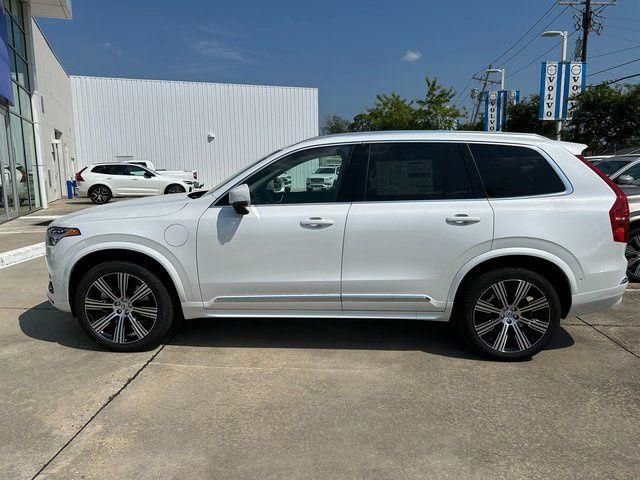 New 2025 Volvo XC90 T8 Plus w/ Protection Package Premier image 5