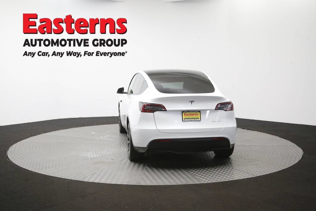 Used 2022 Tesla Model Y Long Range AWD/4WD image 32