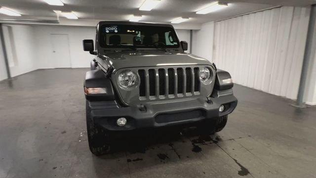 Used 2020 Jeep Wrangler Sport image 3