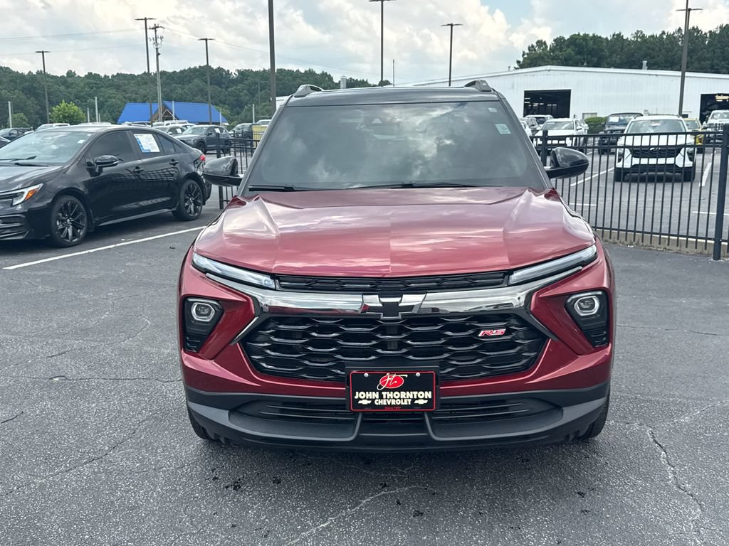 Used 2024 Chevrolet TrailBlazer RS w/ Convenience Package FWD image 3
