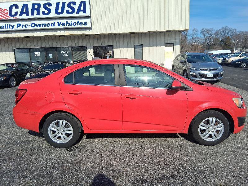 Used 2015 Chevrolet Sonic LT FWD image 9
