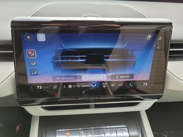 New 2026 Lincoln Nautilus Reserve image 20