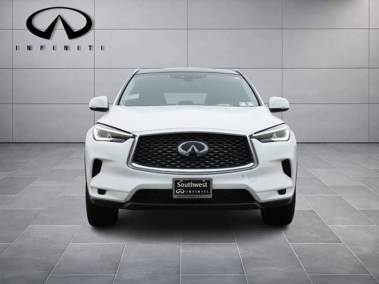 Used 2025 INFINITI QX50 Luxe w/ Cargo Package AWD/4WD image 2