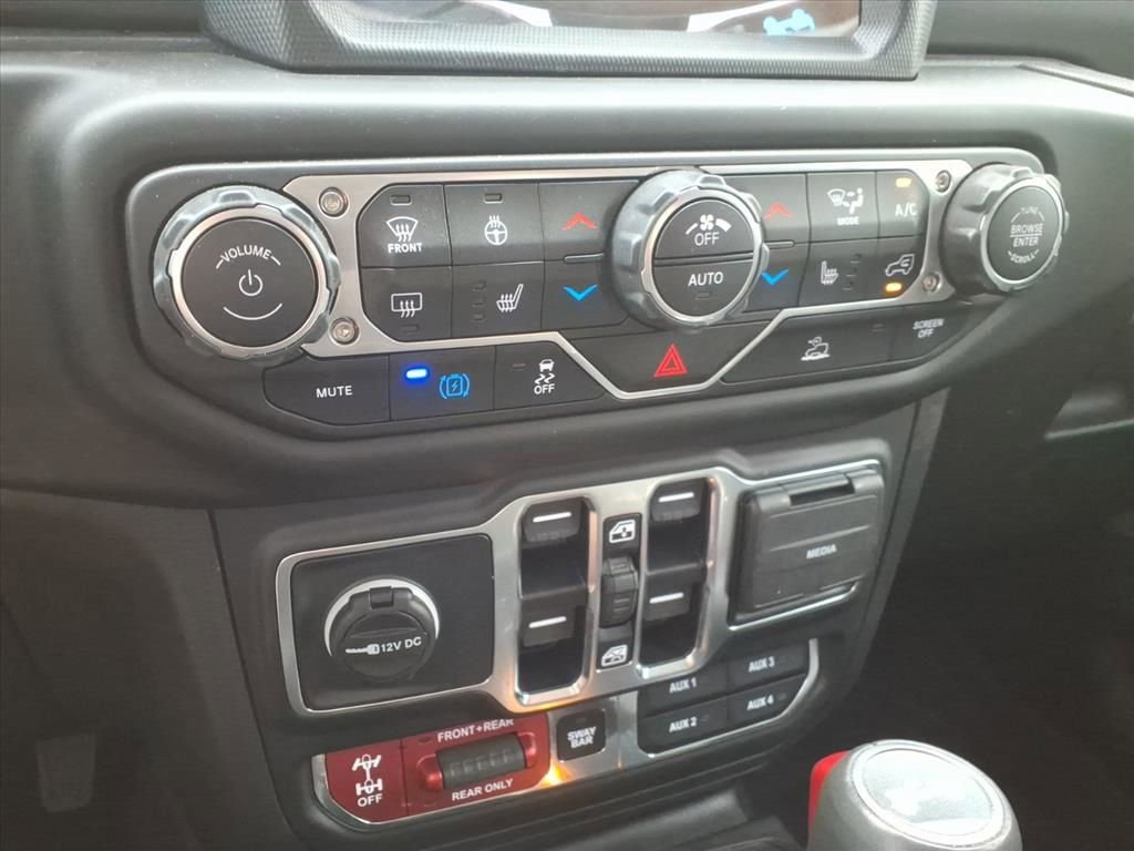 Used 2022 Jeep Wrangler Unlimited Rubicon 4xe w/ Steel Bumper Group image 16