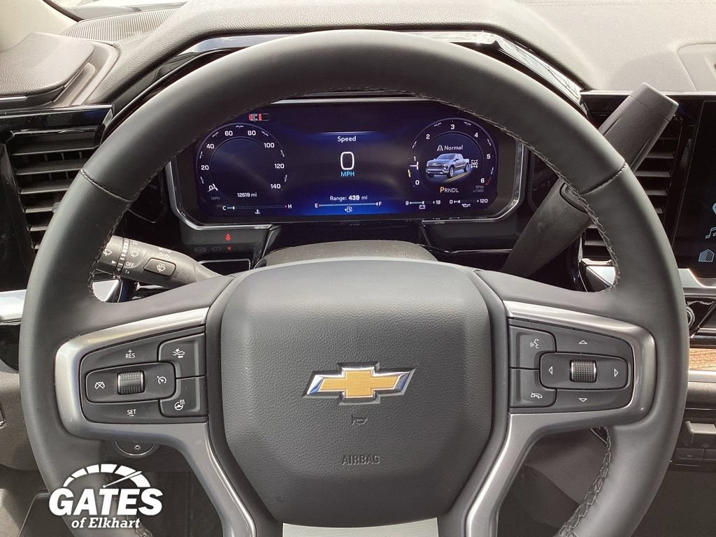 Used 2026 Chevrolet Silverado 1500 LT AWD/4WD image 31
