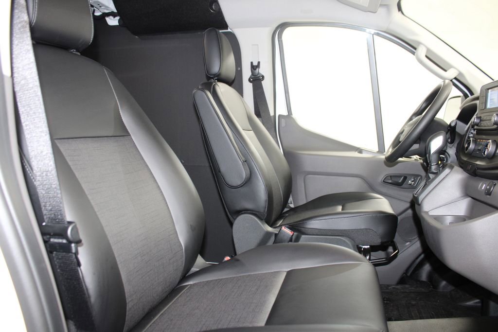 New 2025 Ford Transit 150 Low Roof w/ Load Area Protection Package RWD image 22