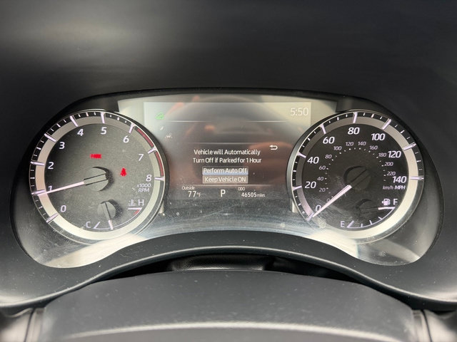 Used 2024 Toyota Highlander XLE AWD/4WD image 29