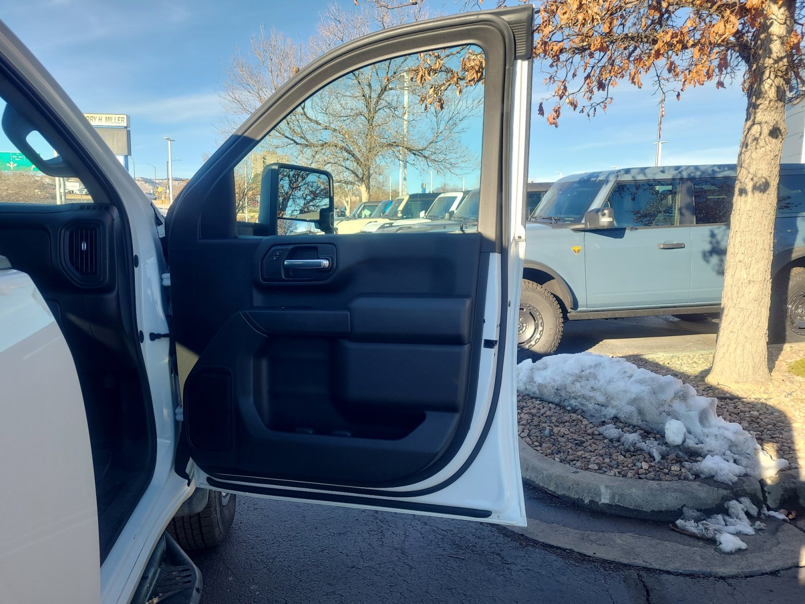 Used 2020 GMC Sierra 3500 4x4 Crew Cab w/ Convenience Package image 14