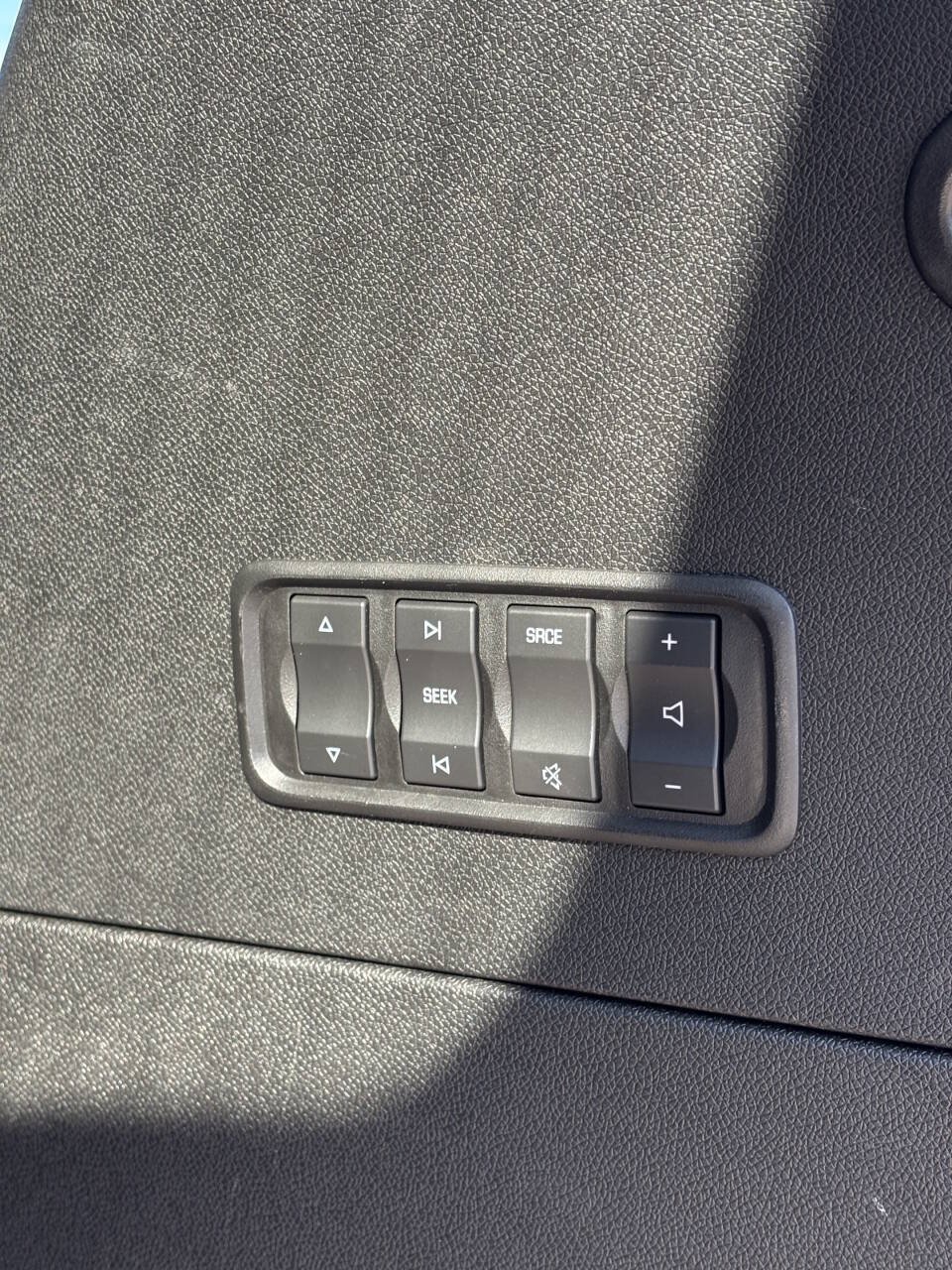 Used 2016 GMC Acadia Denali AWD/4WD image 12