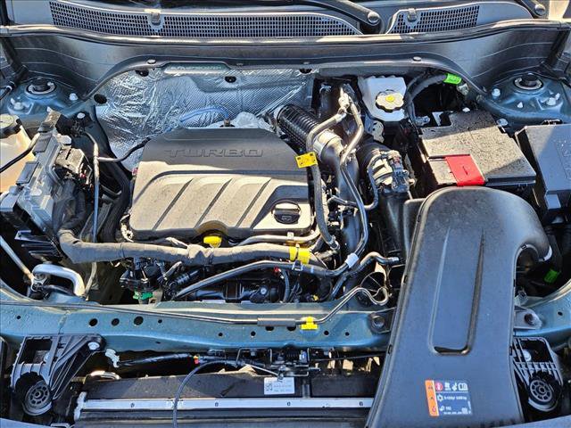 Used 2025 Chevrolet Trax LT image 22
