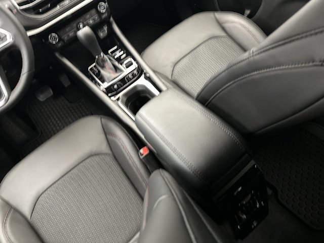 New 2026 Jeep Compass Trailhawk AWD/4WD image 24