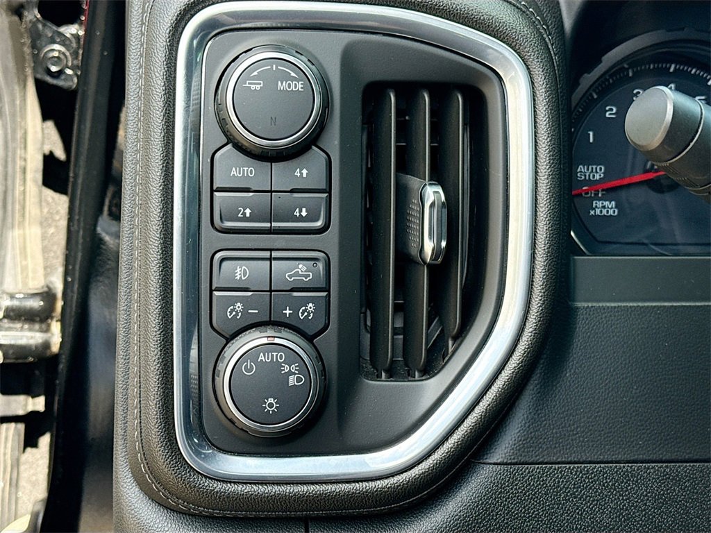 Used 2020 Chevrolet Silverado 1500 RST w/ All-Star Edition image 11