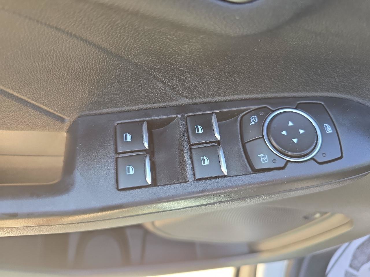 Used 2023 Ford Escape Active AWD/4WD image 19