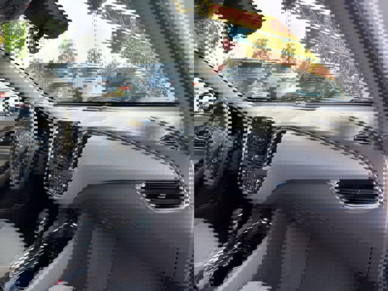 Used 2024 Chevrolet Malibu LT image 26