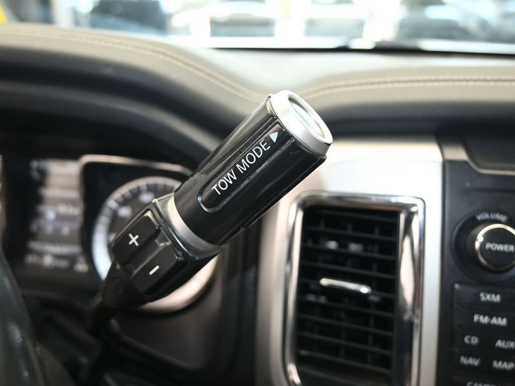 Used 2018 Nissan Titan PRO-4X w/ Pro-4x Convenience Package image 35