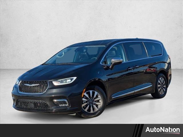 Used 2023 Chrysler Pacifica Limited