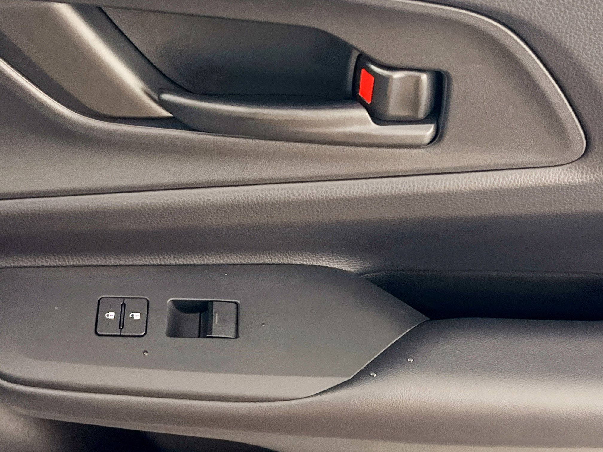 New 2026 Toyota Prius Plug-In Hybrid image 32