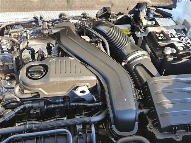 Used 2024 Volkswagen Taos SE AWD/4WD image 23