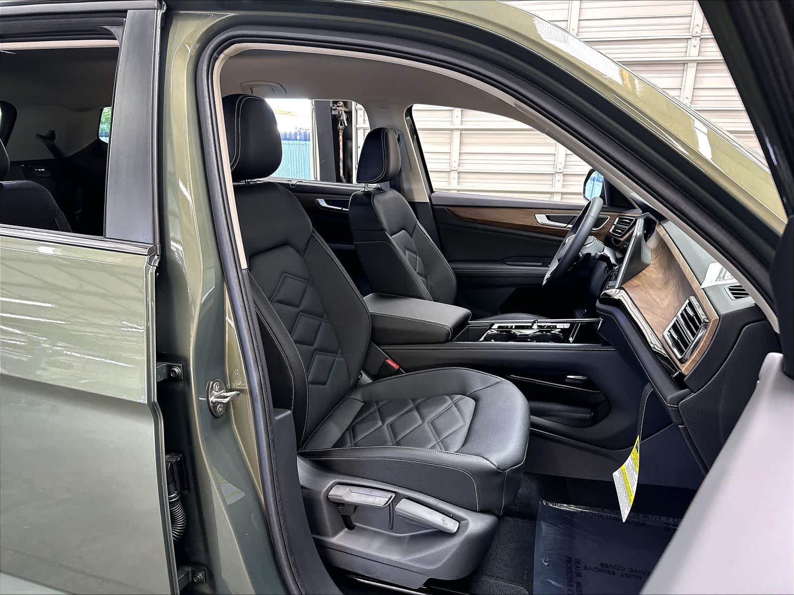 New 2026 Volkswagen Atlas SE AWD/4WD image 11