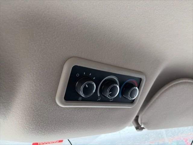 Used 2014 Chevrolet Express 3500 LS image 18