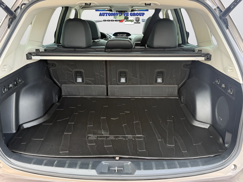 Used 2023 Subaru Forester Touring AWD/4WD image 35