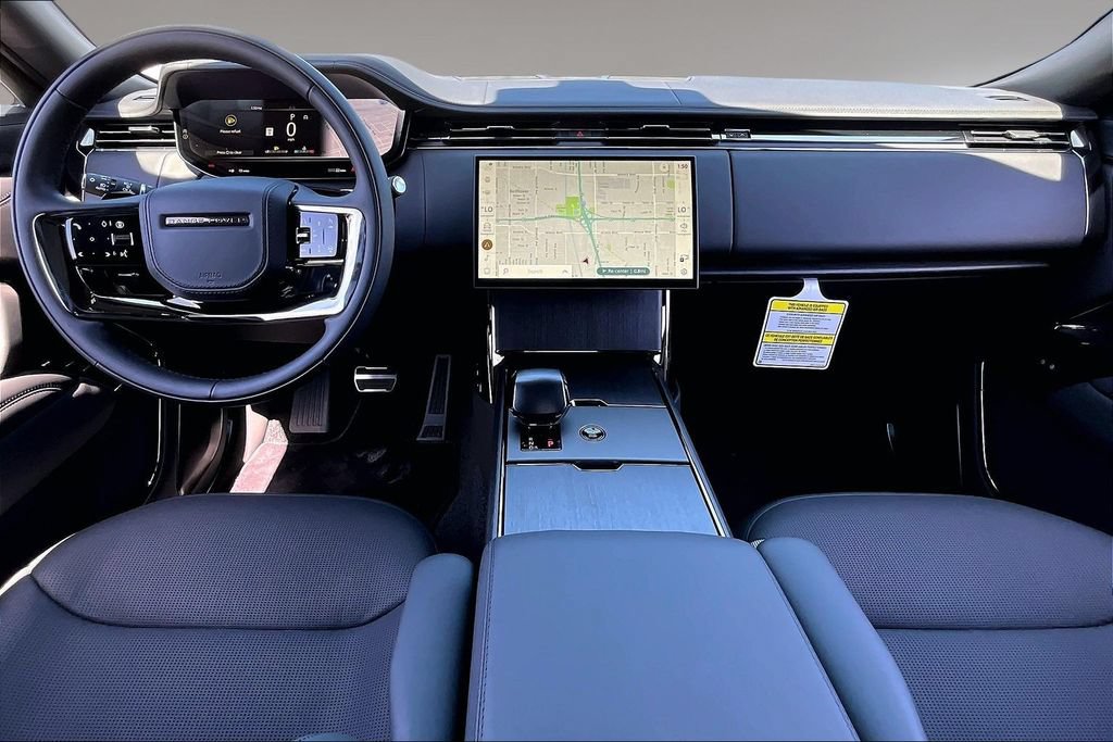 New 2026 Land Rover Range Rover SV AWD/4WD image 5