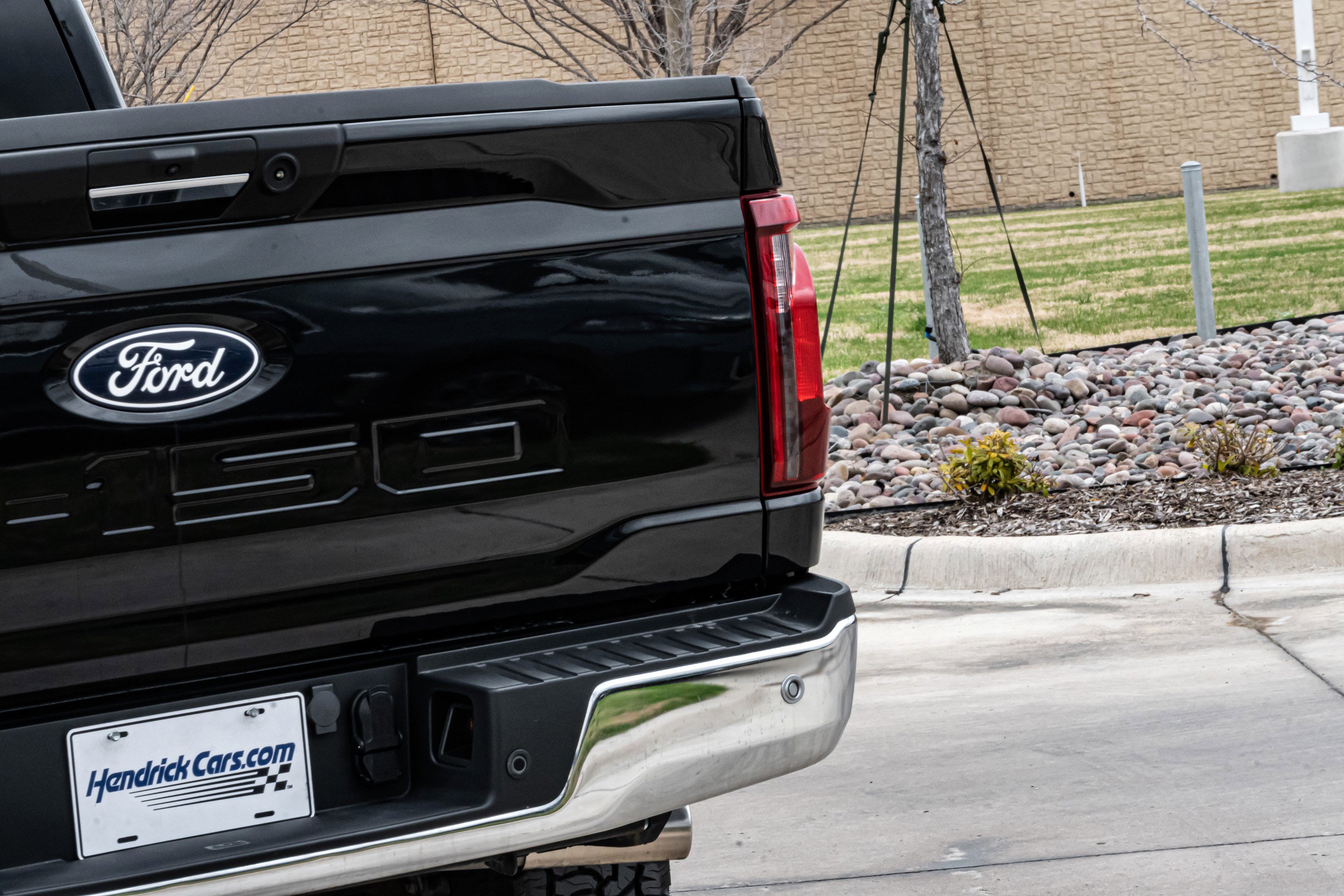 Used 2024 Ford F150 XLT image 8