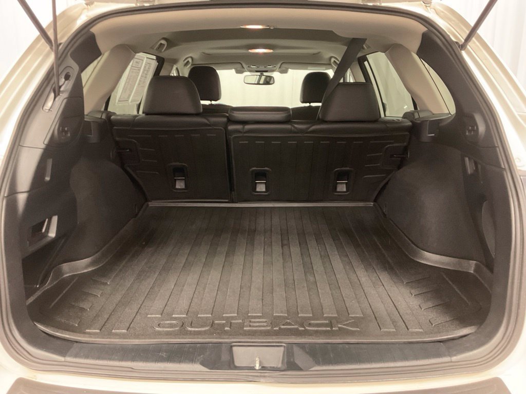 Used 2015 Subaru Outback 2.5i Limited AWD/4WD image 9