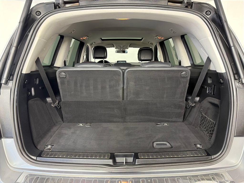 Used 2017 Mercedes-Benz GLS 550 4MATIC image 27