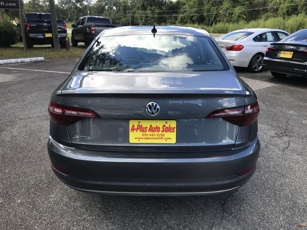 Used 2021 Volkswagen Jetta image 11