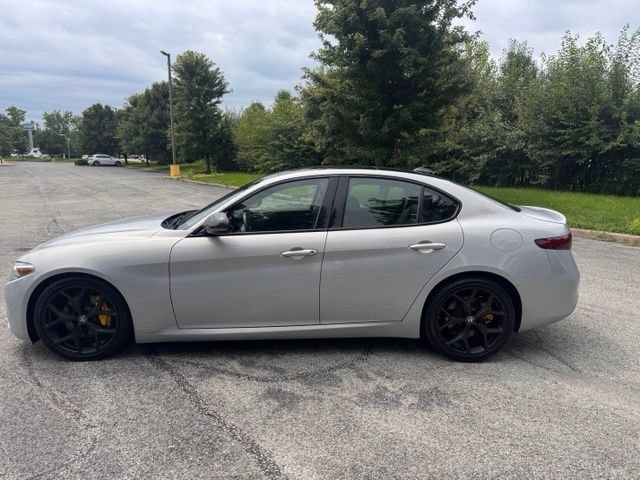 Used 2021 Alfa Romeo Giulia Ti w/ Nero Edizione RWD image 8