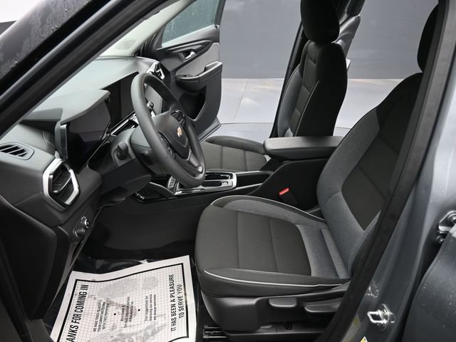Used 2025 Chevrolet TrailBlazer LT image 12