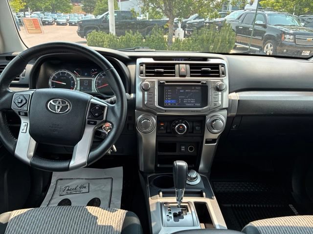 Used 2017 Toyota 4Runner SR5 AWD/4WD image 19