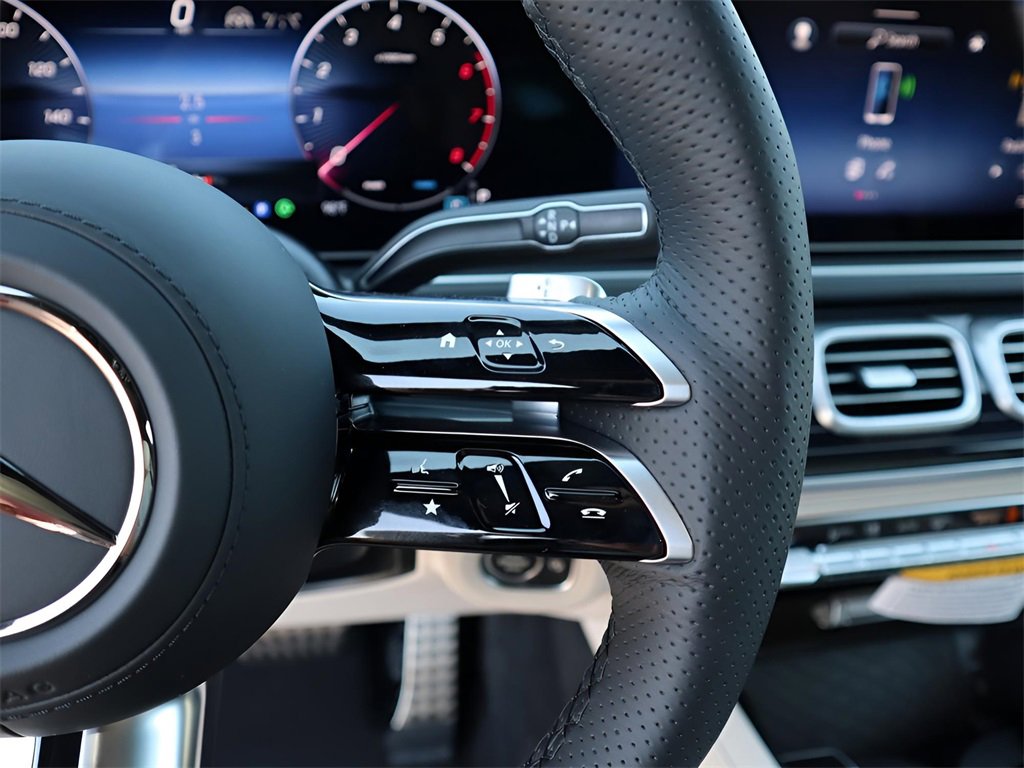 New 2026 Mercedes-Benz GLS 450 4MATIC image 39
