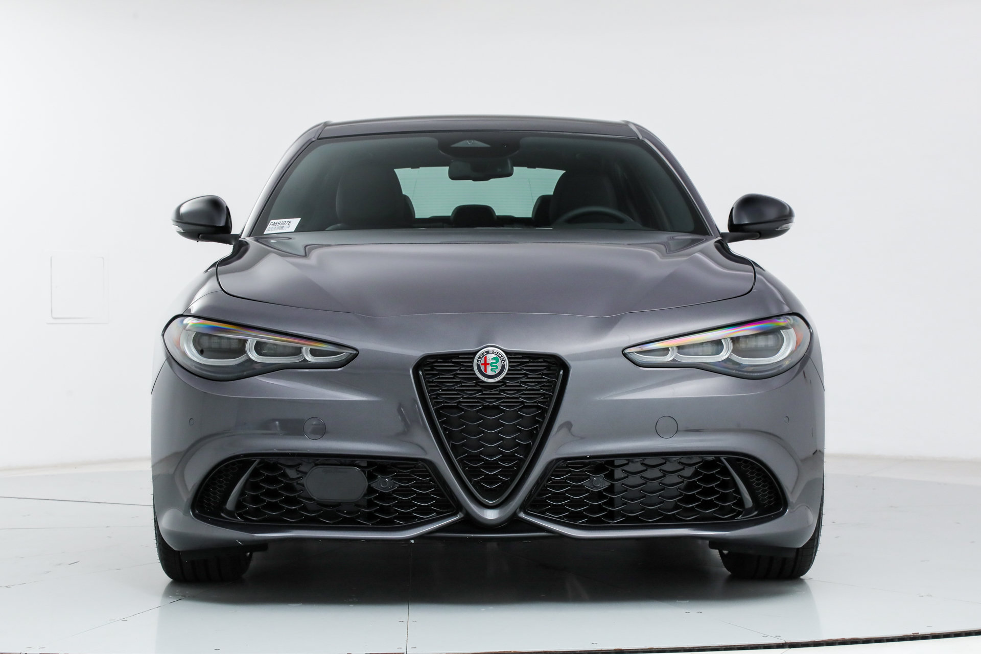 New 2025 Alfa Romeo Giulia w/ Driving Assist Package RWD image 8