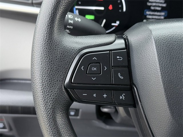 Certified 2024 Toyota Sienna LE image 31