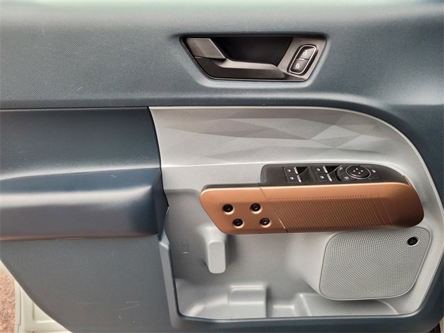 Used 2022 Ford Maverick Lariat w/ Lariat Luxury Package image 22