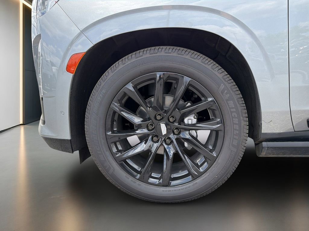 Certified 2023 Cadillac Escalade Sport Platinum w/ LPO, ONYX Package AWD/4WD image 9