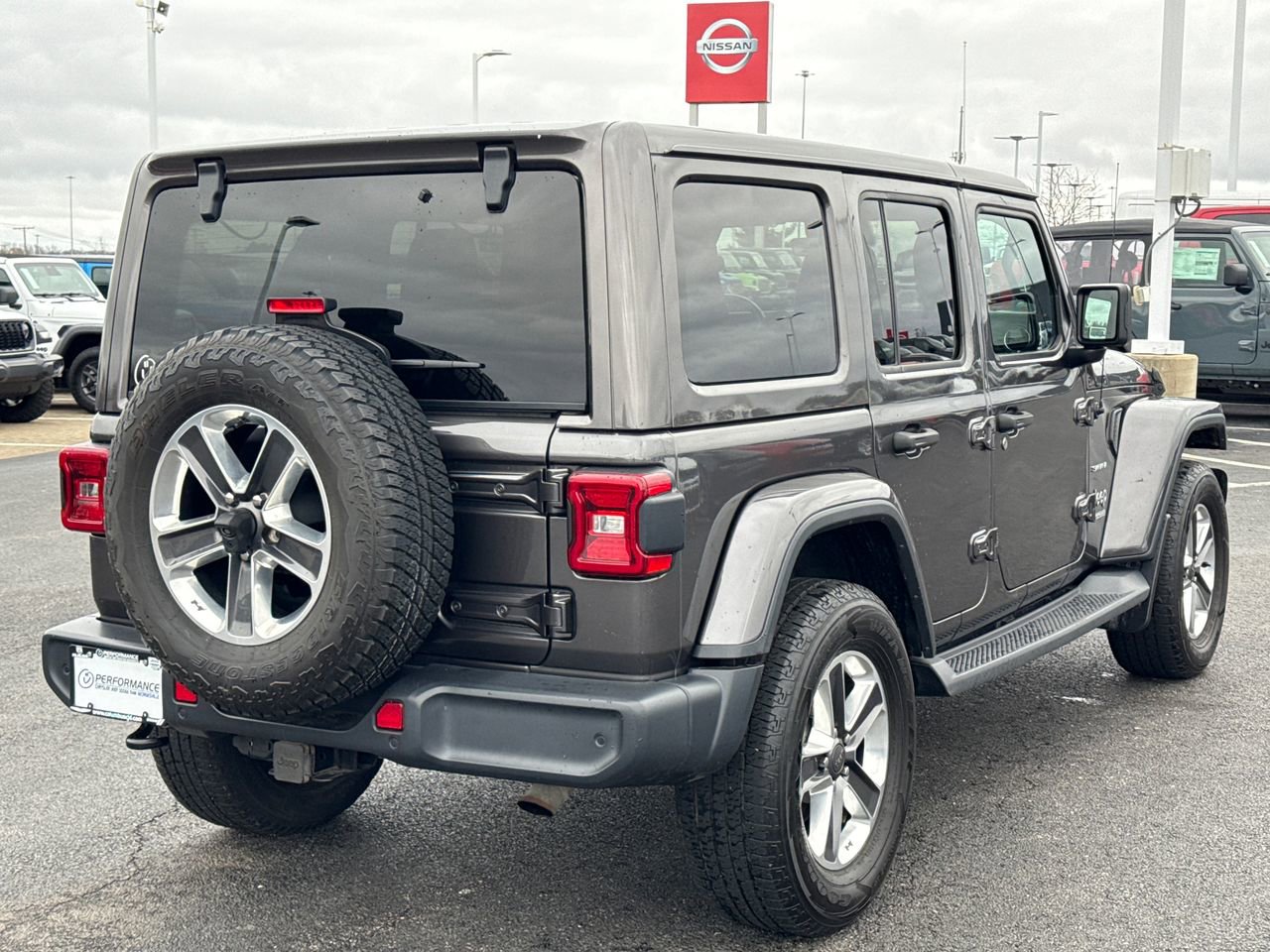 Used 2019 Jeep Wrangler Unlimited Sahara w/ Dual Top Group image 3