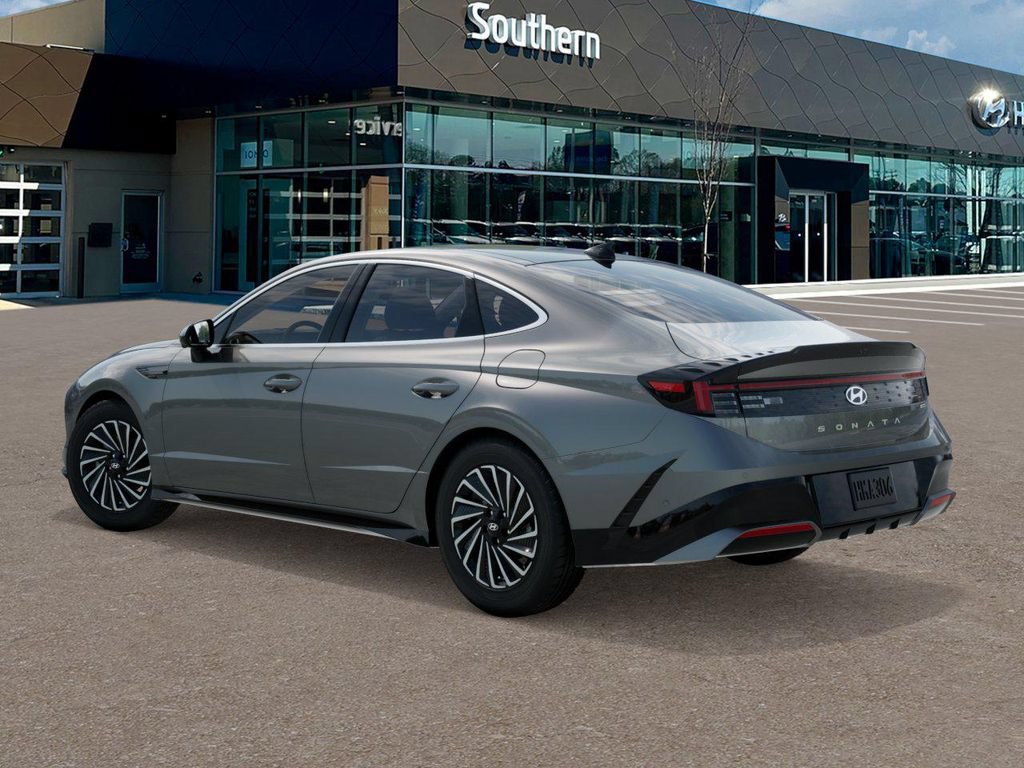 New 2026 Hyundai Sonata Limited FWD image 5