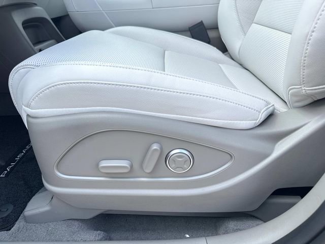 New 2026 Hyundai Palisade Limited FWD image 20