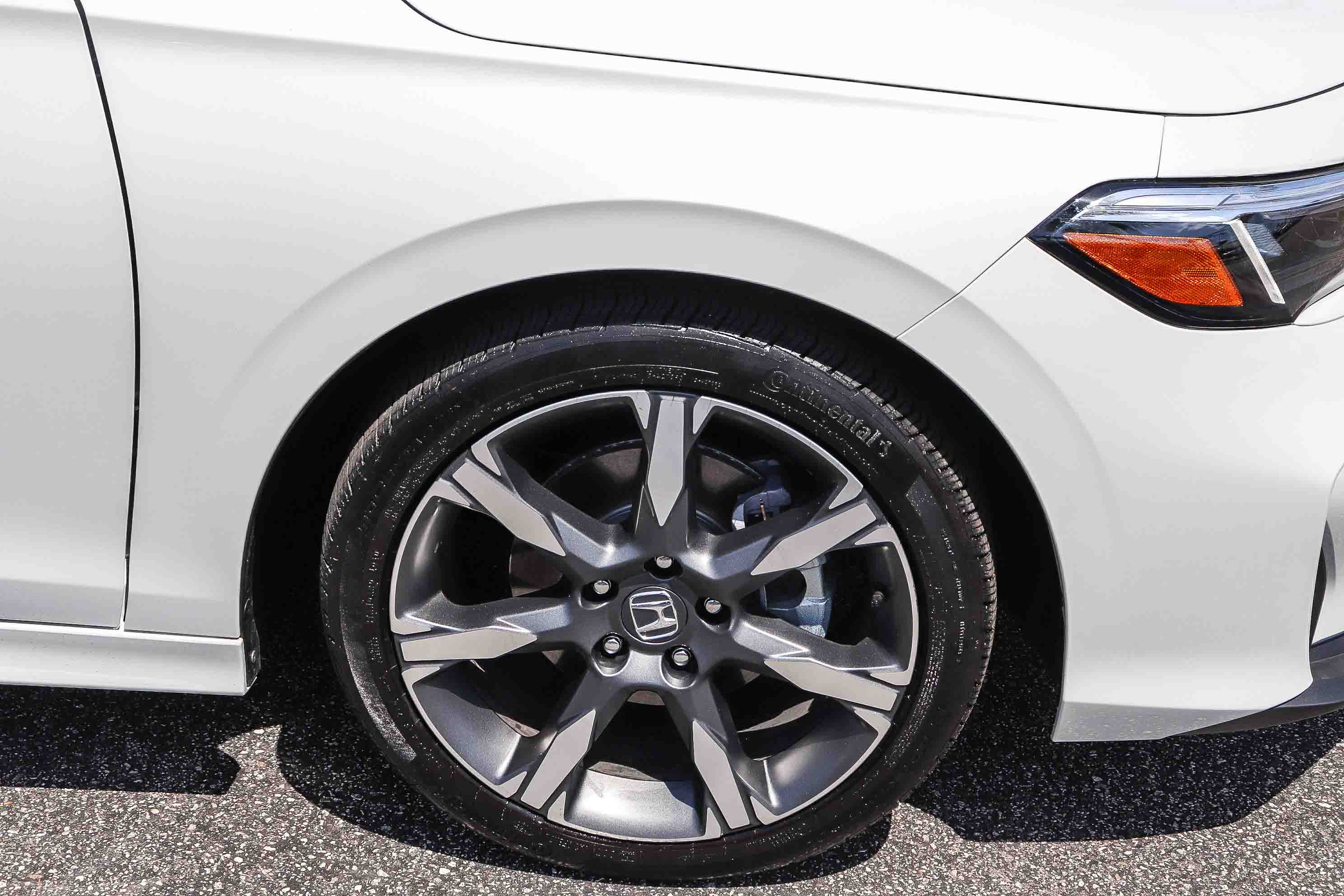 Certified 2026 Honda Civic Sport Touring image 7