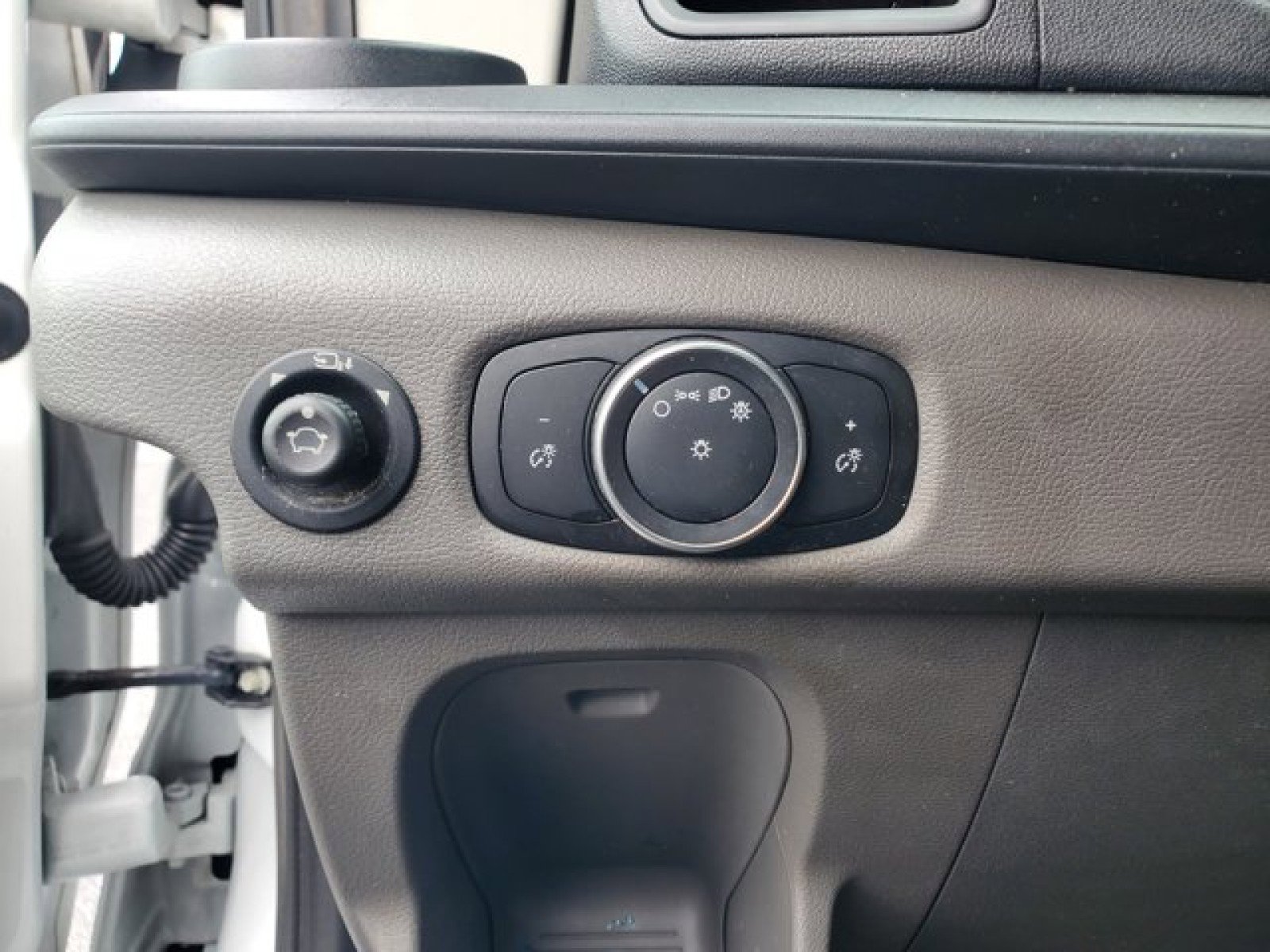 Used 2020 Ford Transit 350 148 High Roof Extended w/ Load Area Protection Package image 17