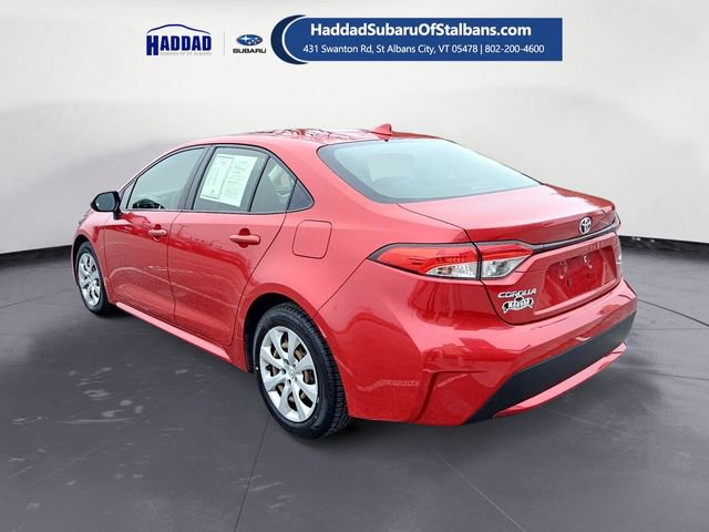 Used 2020 Toyota Corolla LE FWD image 3