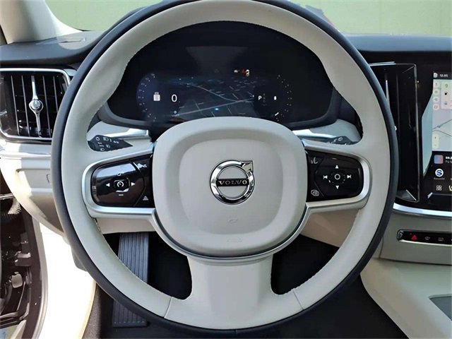 New 2026 Volvo V60 B5 Cross Country Plus w/ Protection Package Premier image 13