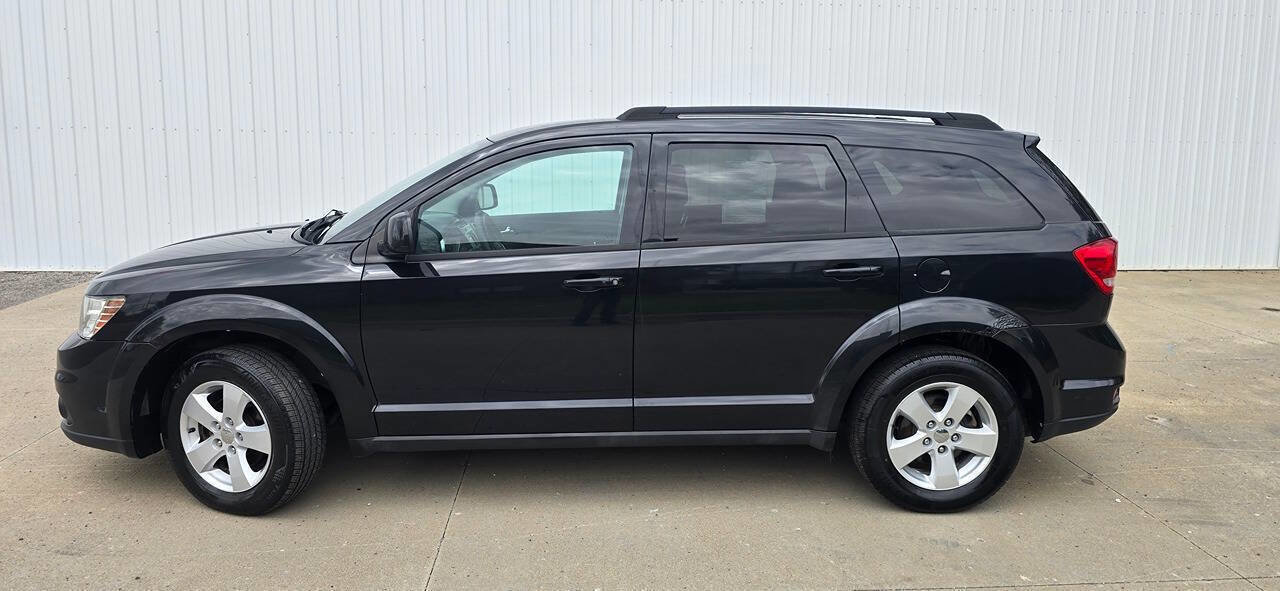Used 2012 Dodge Journey SXT FWD image 2