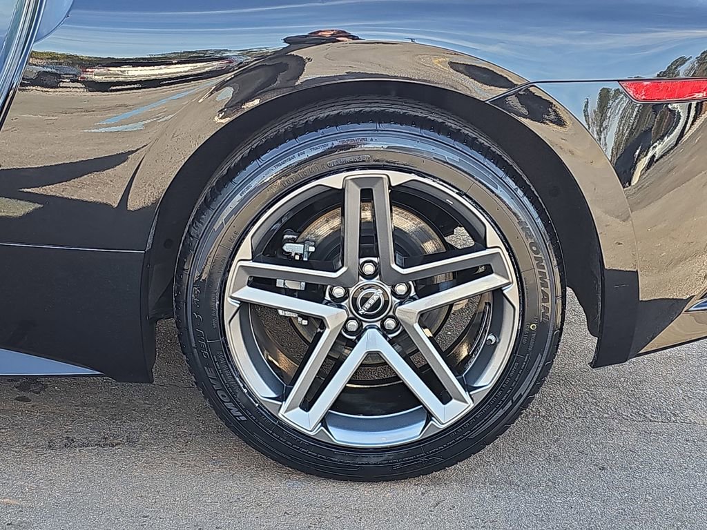 Used 2024 Nissan Z Sport w/ Floor Mat Package image 32
