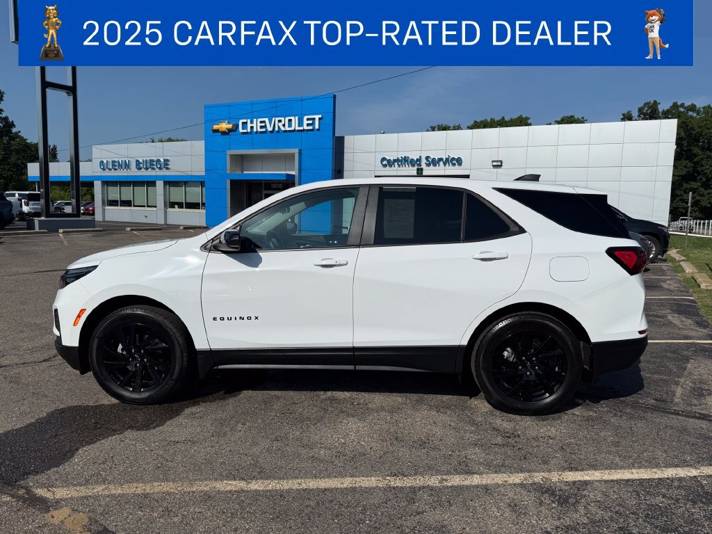 Certified 2024 Chevrolet Equinox LS w/ LS Convenience Package AWD/4WD image 2