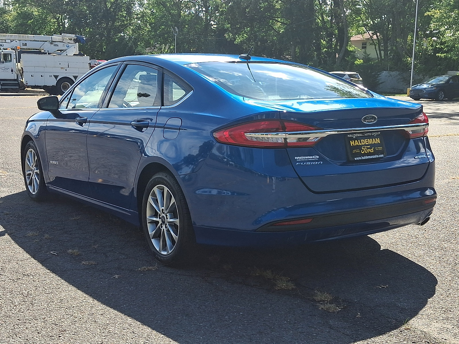 Used 2017 Ford Fusion S FWD image 5