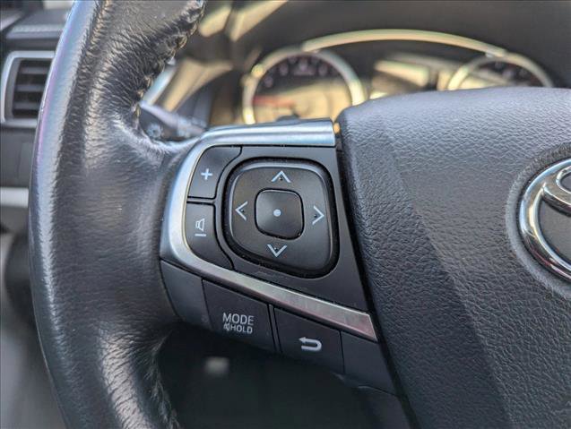 Used 2016 Toyota Camry SE image 13